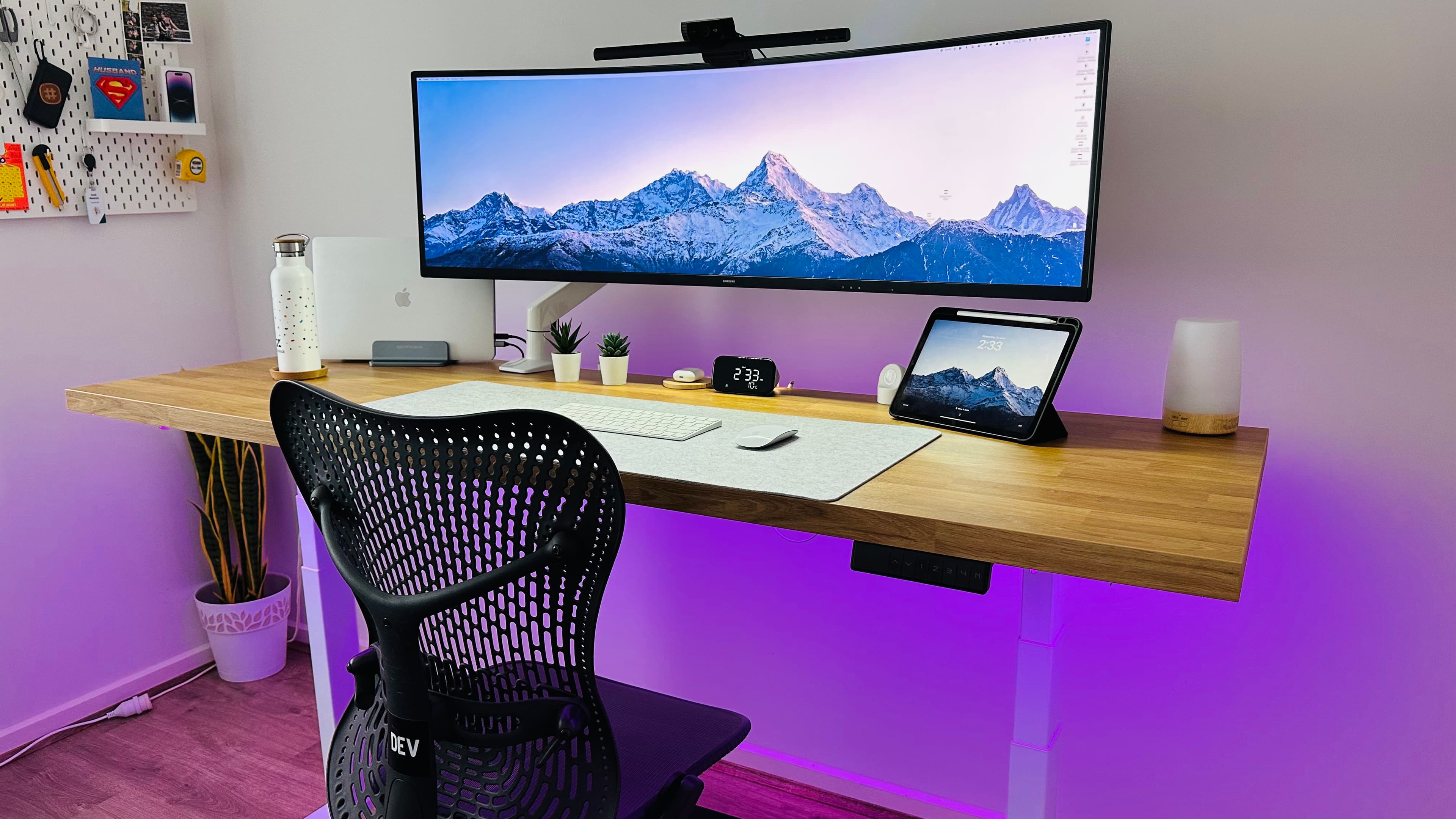 Anish's desk setup